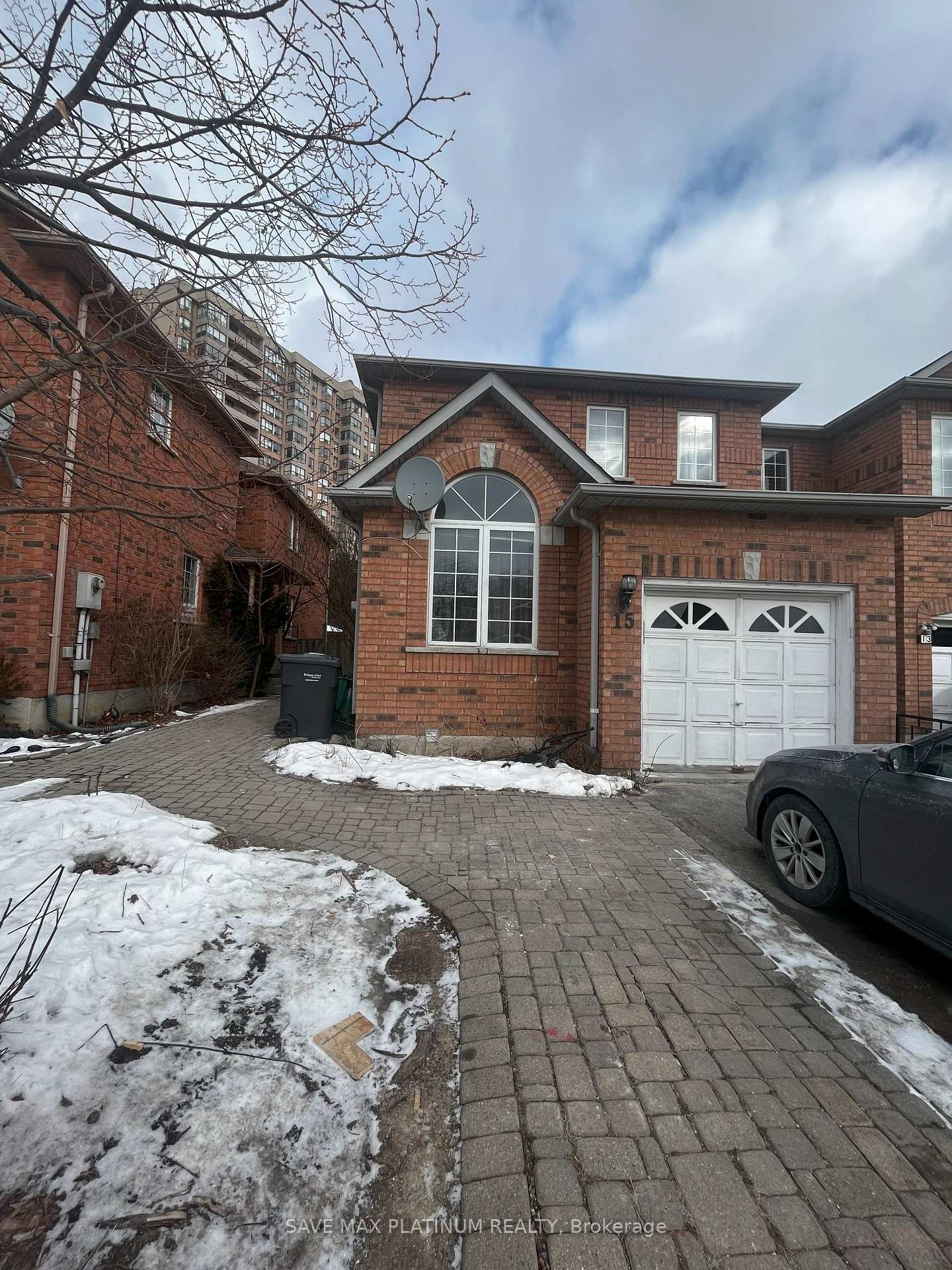 Front of 15 Berkindale Court