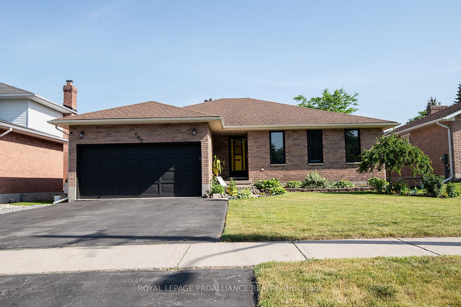 Photo 3 of 583 Victoria Avenue, Belleville, Belleville Ward — HOMEH