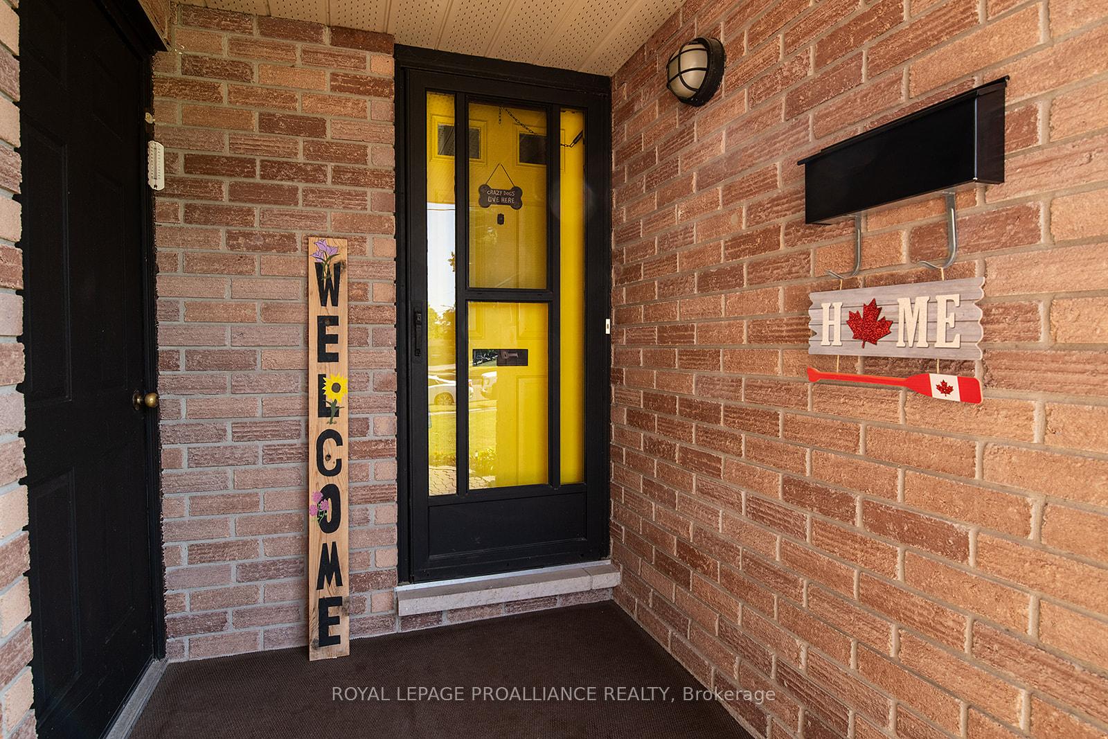 Photo 4 of 583 Victoria Avenue, Belleville, Belleville Ward — HOMEH