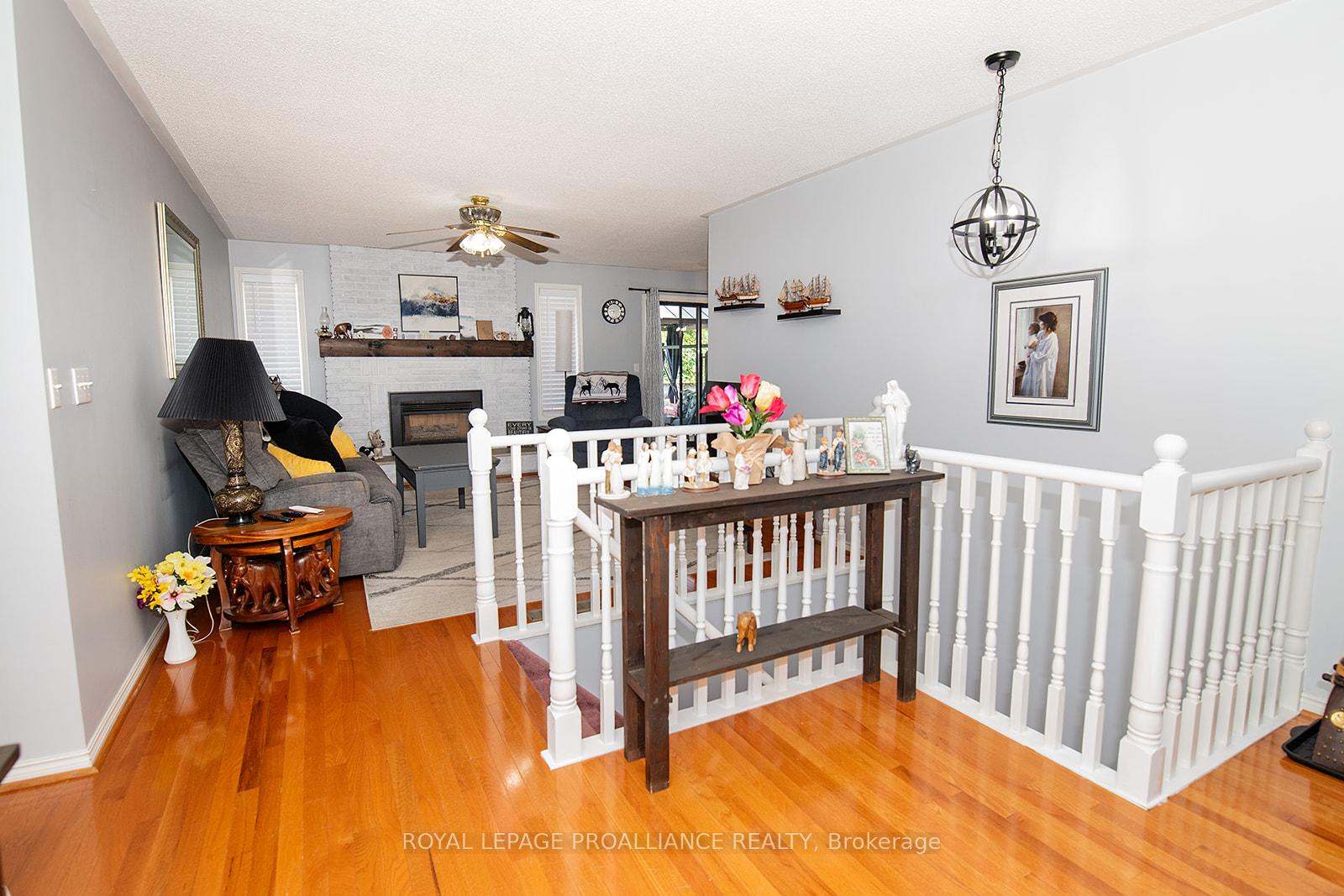Photo 5 of 583 Victoria Avenue, Belleville, Belleville Ward — HOMEH