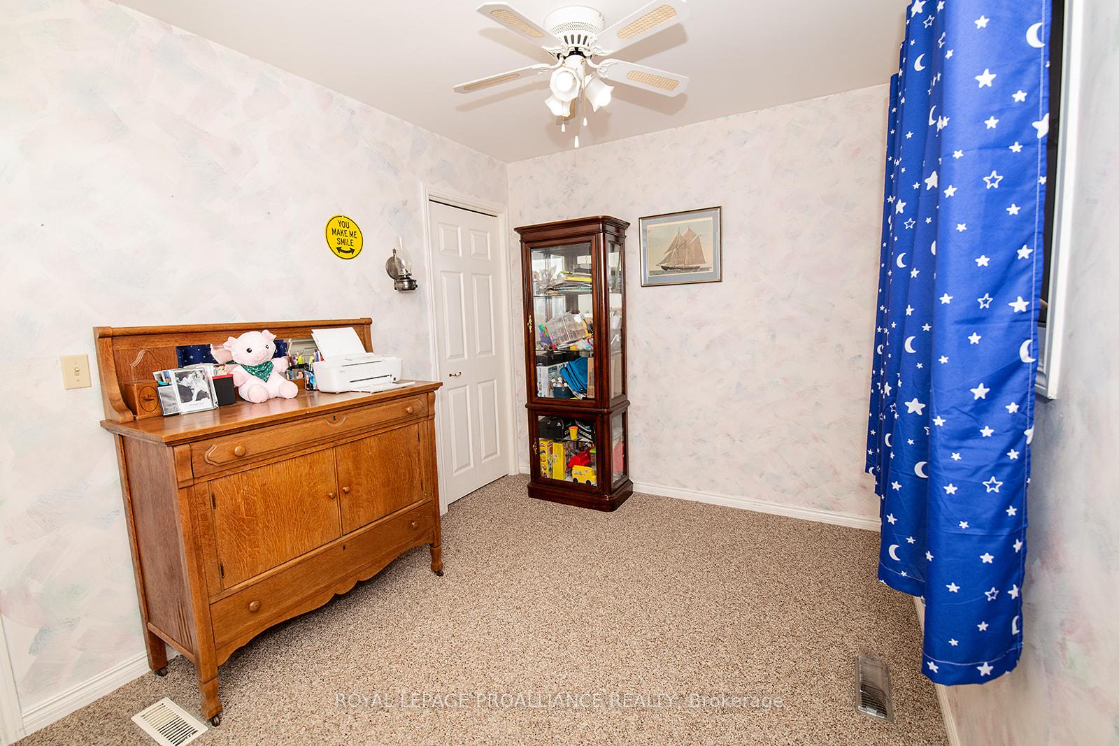Photo 11 of 583 Victoria Avenue, Belleville, Belleville Ward — HOMEH