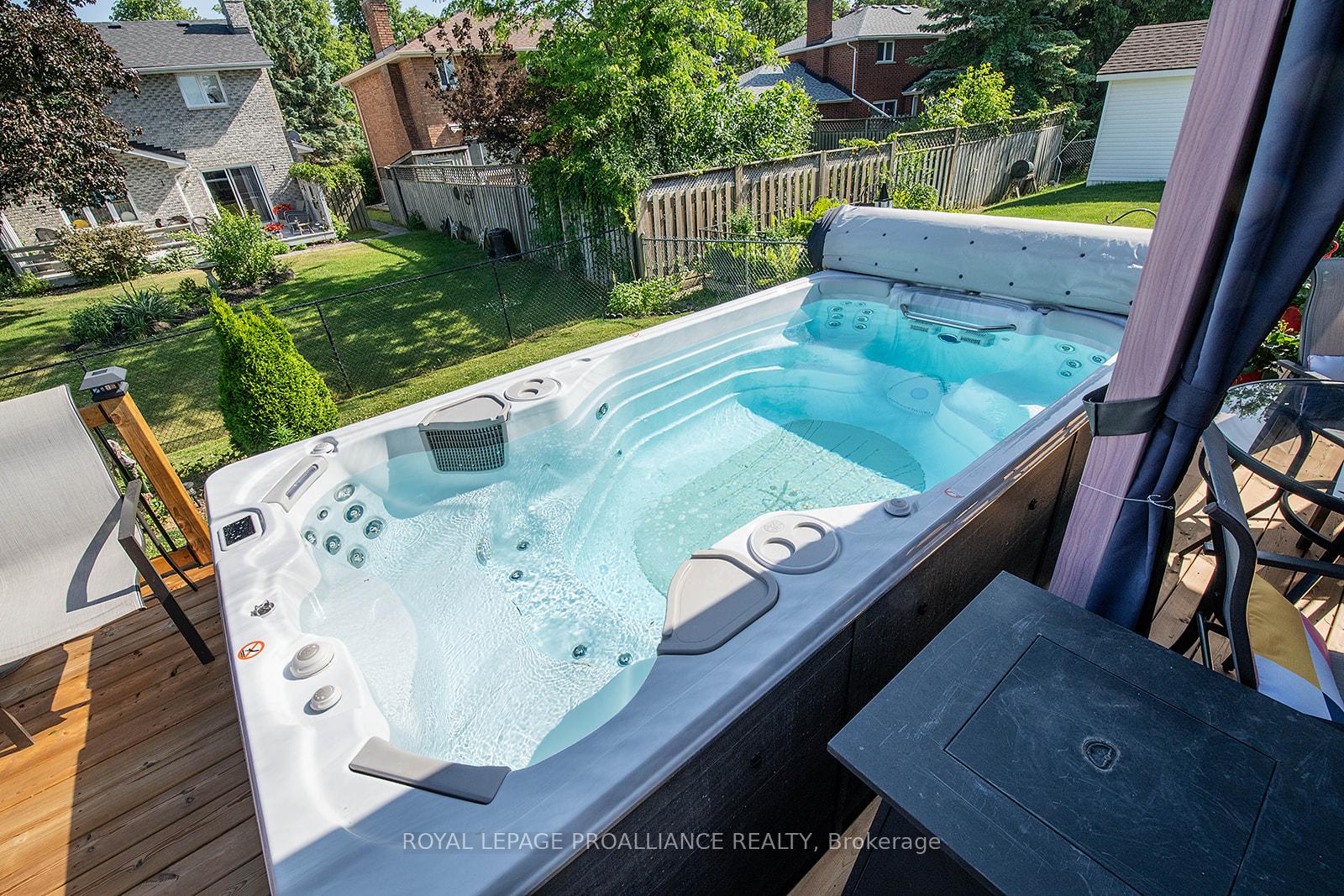 Photo 22 of 583 Victoria Avenue, Belleville, Belleville Ward — HOMEH