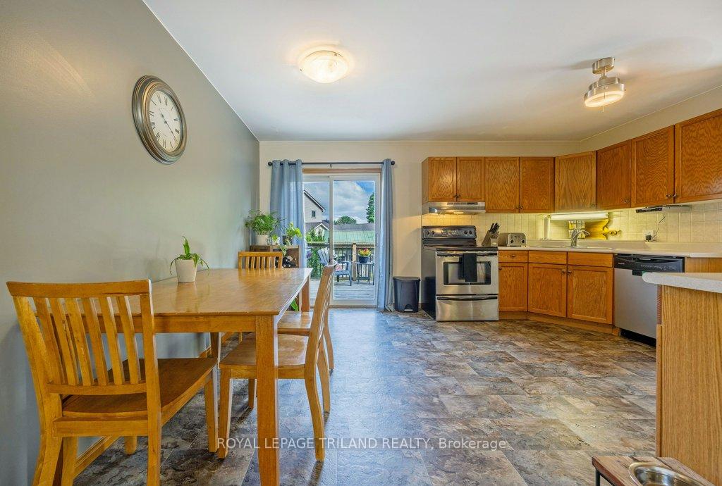 Photo 9 of 113 Manor Road, St. Thomas — HOMEH