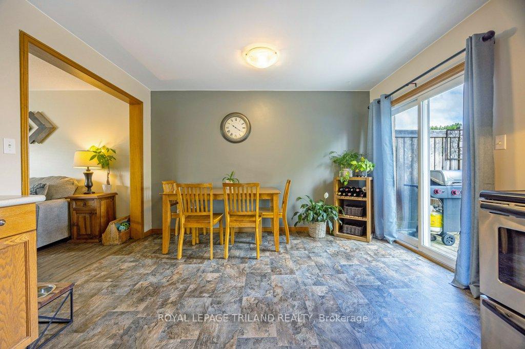 Photo 10 of 113 Manor Road, St. Thomas — HOMEH