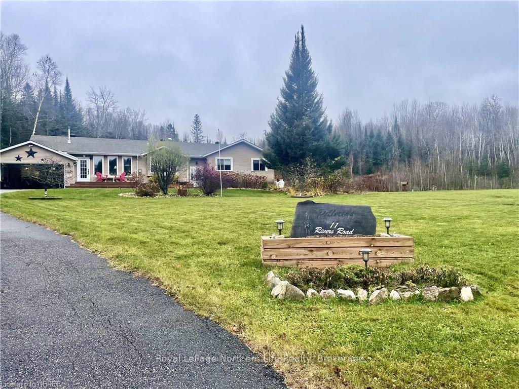 Photo 1 of 11 Rivers Road, Callander — HOMEH