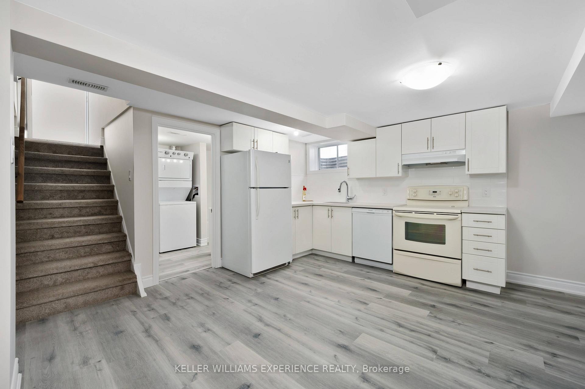 Photo 2 of Unit Unit 1, 52 Cundles Road E, Barrie, Cundles East — HOMEH