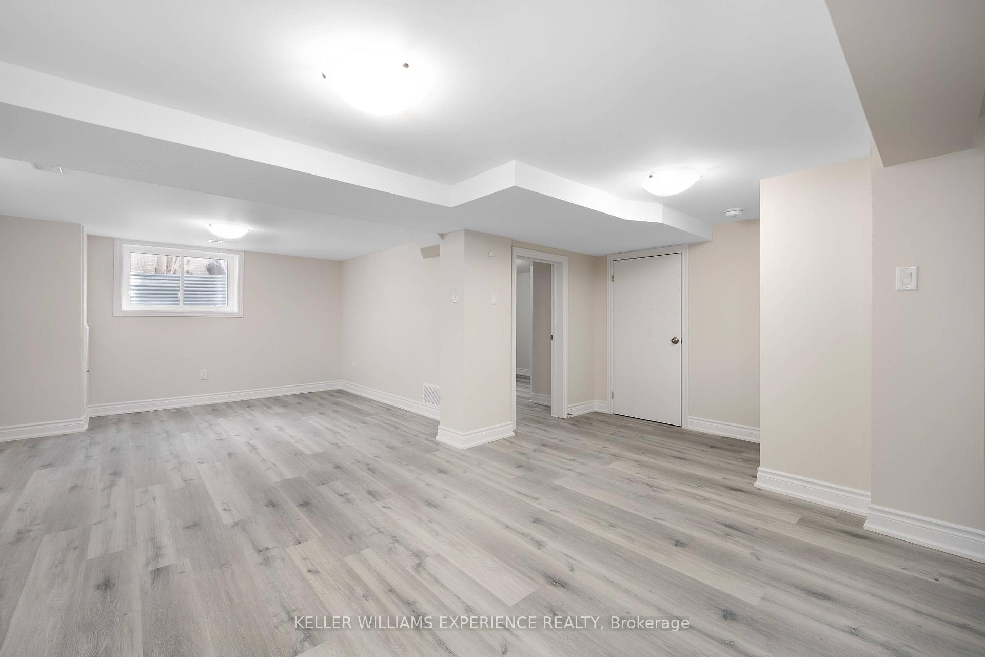 Photo 6 of Unit Unit 1, 52 Cundles Road E, Barrie, Cundles East — HOMEH