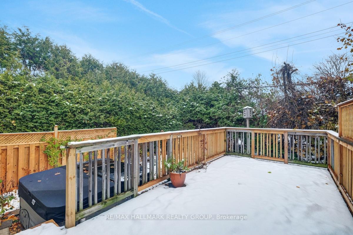 Photo 23 of 2424 Joliffe Street, Ottawa, Hawthorne Meadows — HOMEH