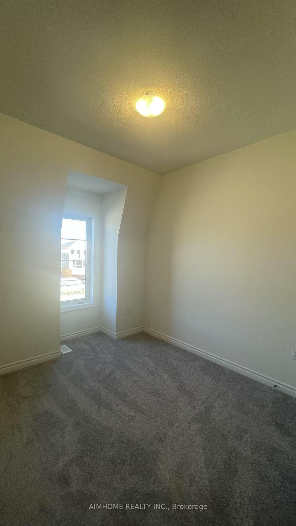 Photo 14 of 86 Coolhurst Avenue, Brampton, Northwest Brampton — HOMEH