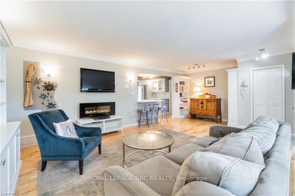 Photo 1 of 15 Mackie Street, St. Catharines, Port Dalhousie — HOMEH