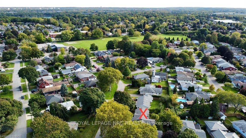 Photo 13 of 15 Mackie Street, St. Catharines, Port Dalhousie — HOMEH