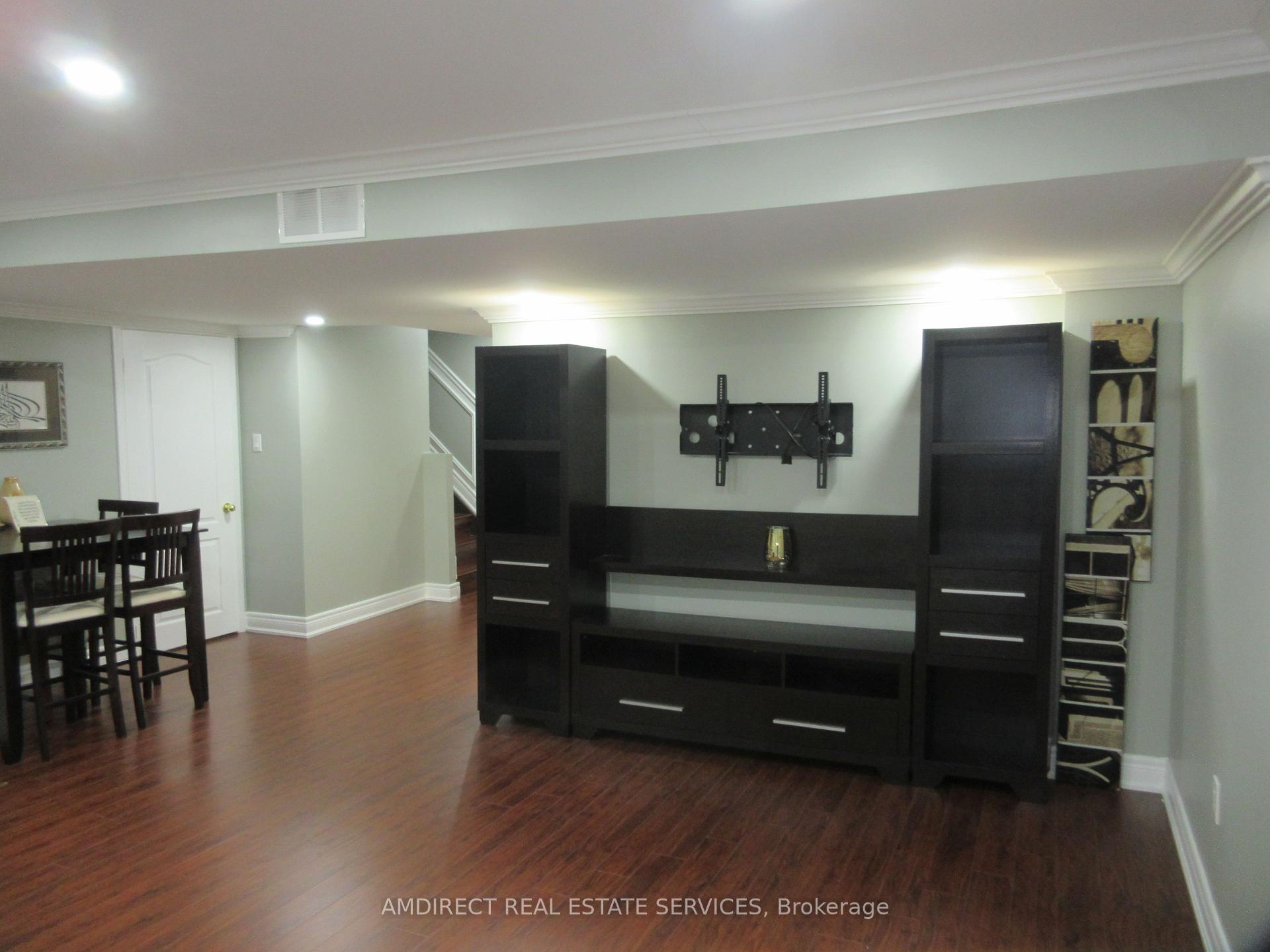 Photo 7 of 52 Gallview Lane, Brampton, Bram East — HOMEH