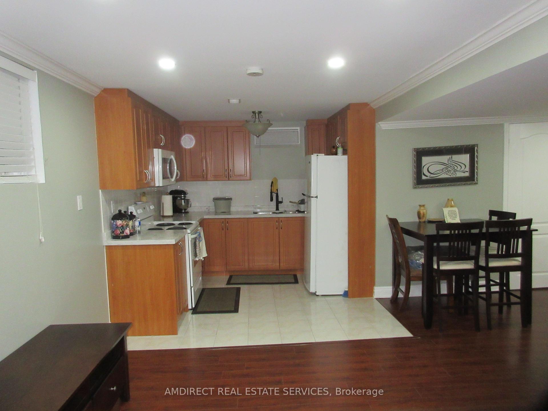 Photo 9 of 52 Gallview Lane, Brampton, Bram East — HOMEH