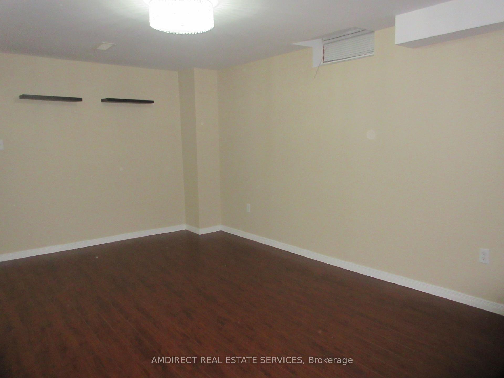 Photo 13 of 52 Gallview Lane, Brampton, Bram East — HOMEH