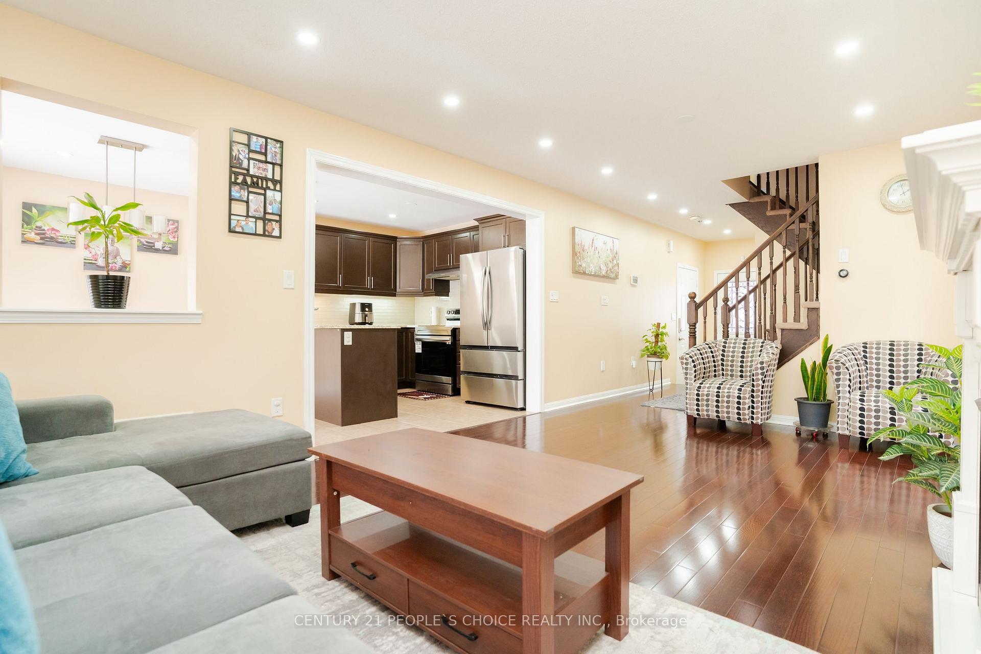 Photo 11 of Unit Upper, 10 Clenston Road, Brampton, Northwest Brampton — HOMEH