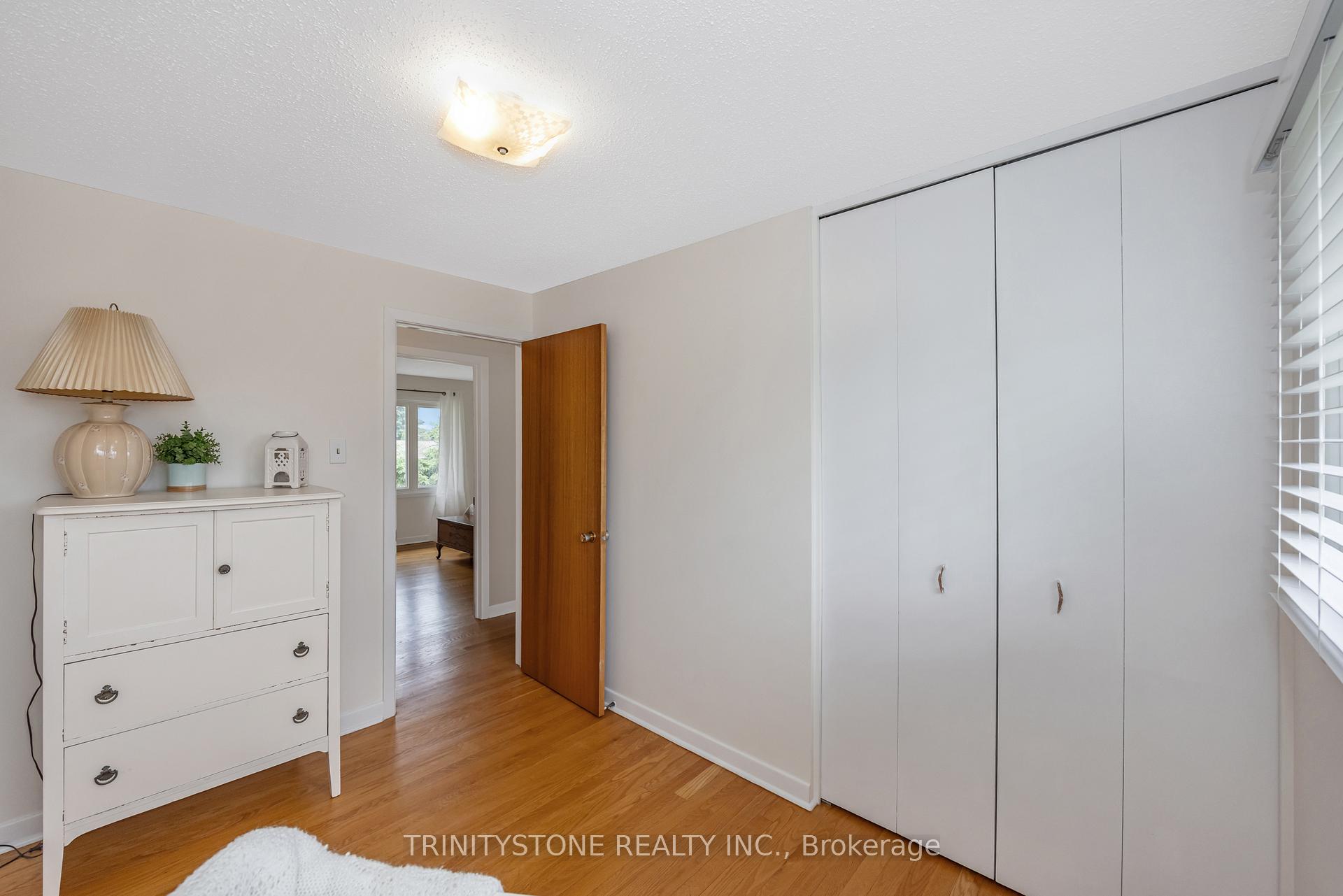 Photo 25 of 7 Pulford Crescent, Ottawa, Bayshore — HOMEH