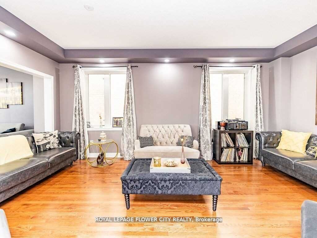 Photo 33 of 39 Bear Run Road, Brampton, Credit Valley — HOMEH