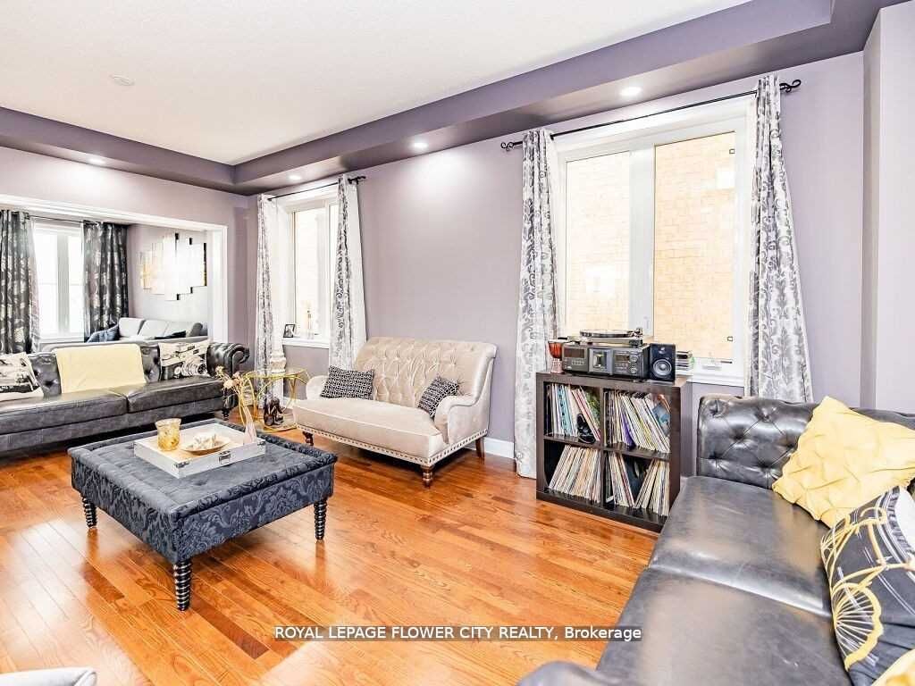 Photo 37 of 39 Bear Run Road, Brampton, Credit Valley — HOMEH