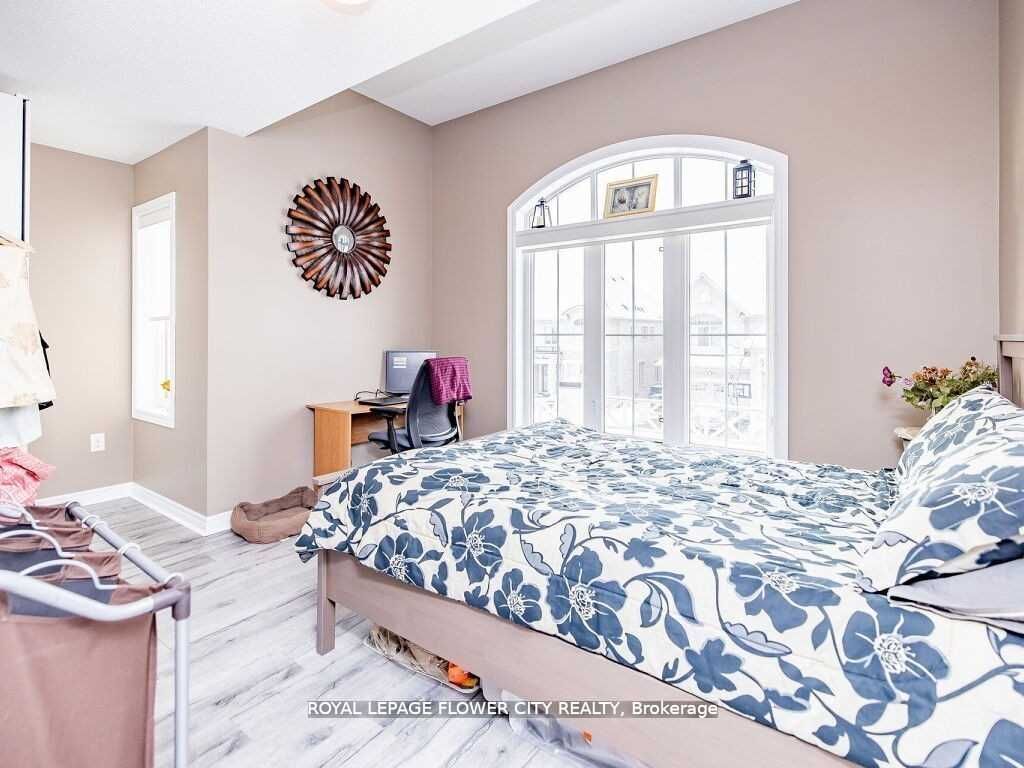 Photo 19 of 39 Bear Run Road, Brampton, Credit Valley — HOMEH
