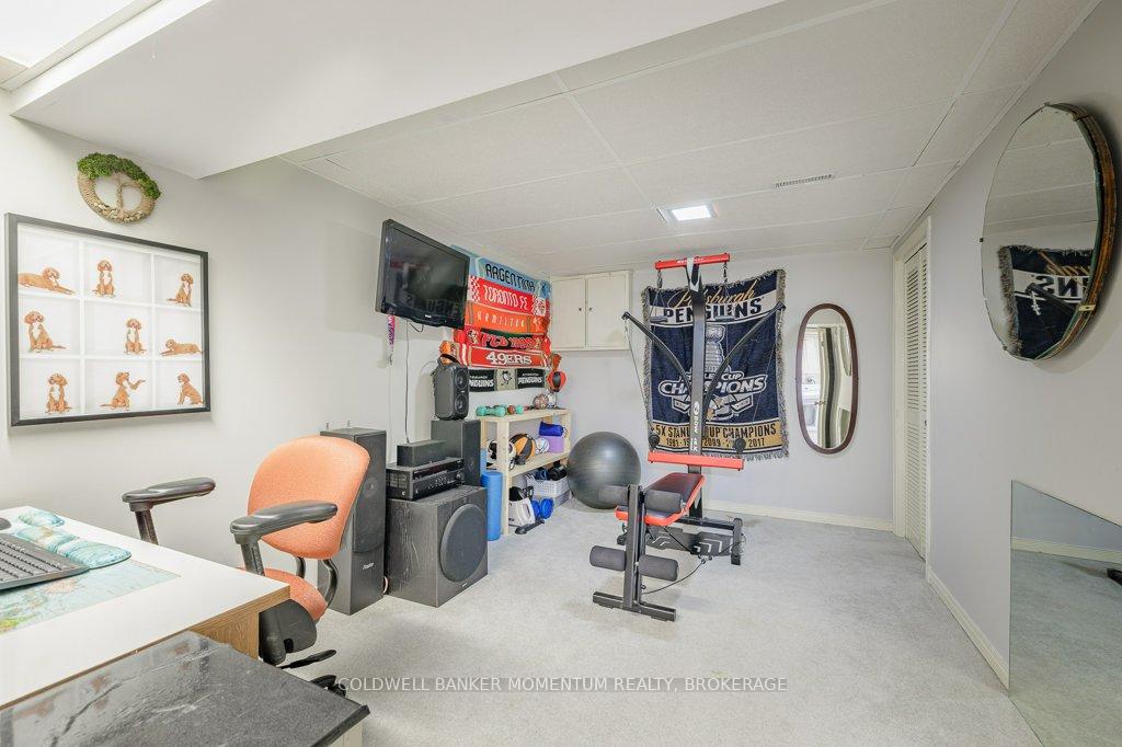 Photo 30 of 22 Royal Henley Boulevard, St. Catharines, Martindale Pond — HOMEH
