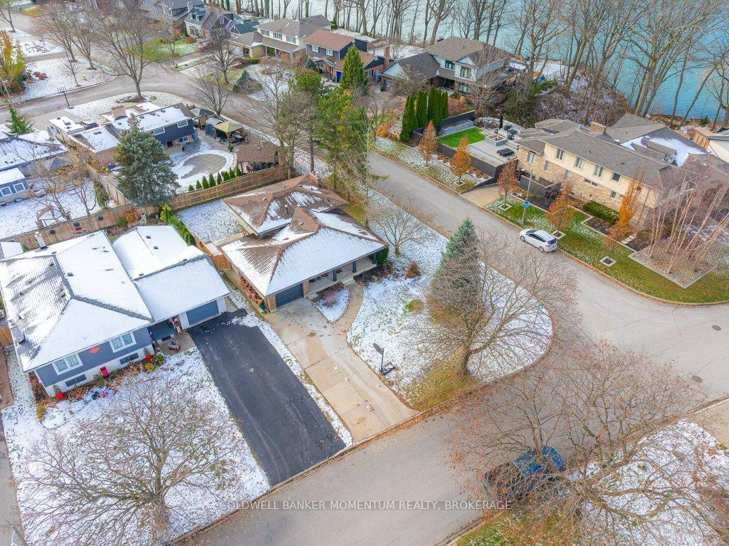 Photo 34 of 22 Royal Henley Boulevard, St. Catharines, Martindale Pond — HOMEH