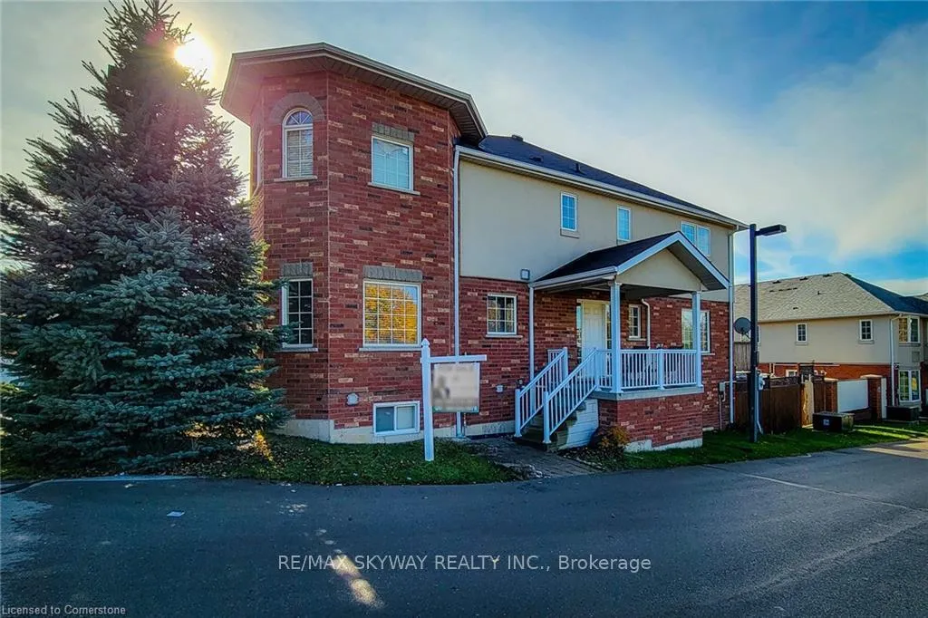 Photo 6 of Unit 49, 20 Mcconkey Crescent, Brantford — HOMEH