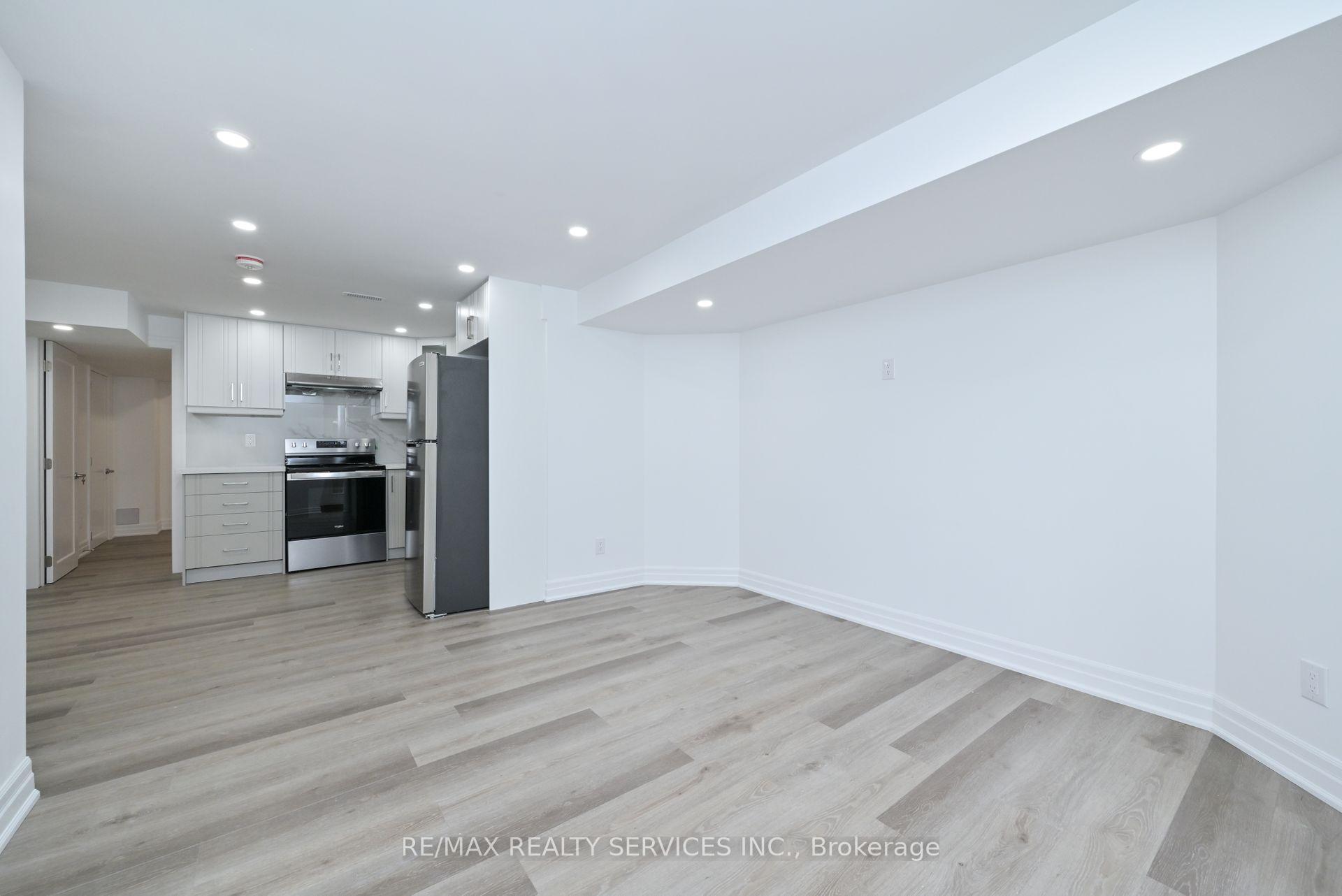 Photo 5 of Unit Basement, 99 Burnt Elm Drive, Brampton, Northwest Sandalwood Parkway — HOMEH