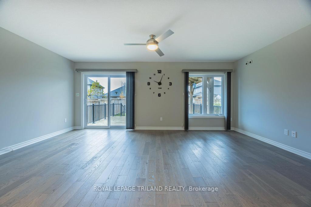 Photo 15 of 16 Ashberry Place, St. Thomas — HOMEH