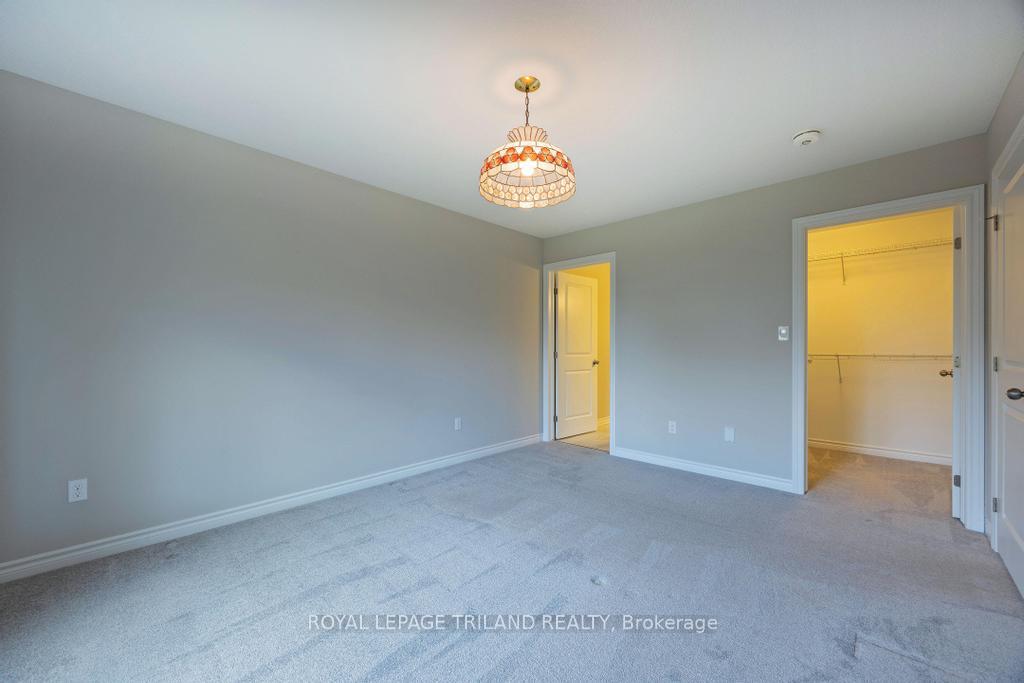 Photo 19 of 16 Ashberry Place, St. Thomas — HOMEH