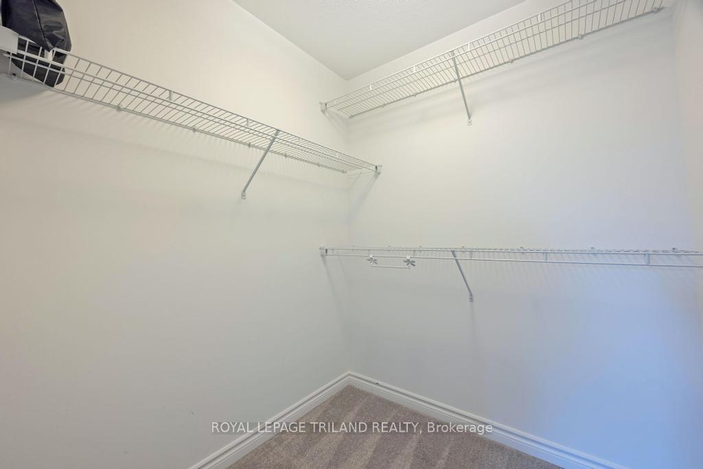 Photo 20 of 16 Ashberry Place, St. Thomas — HOMEH