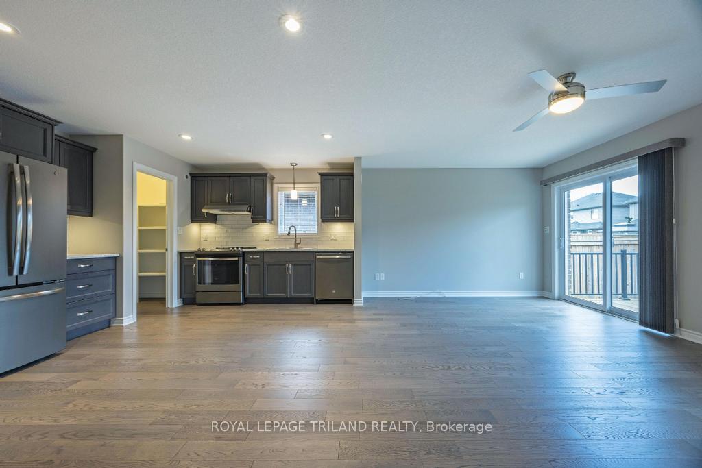 Photo 23 of 16 Ashberry Place, St. Thomas — HOMEH