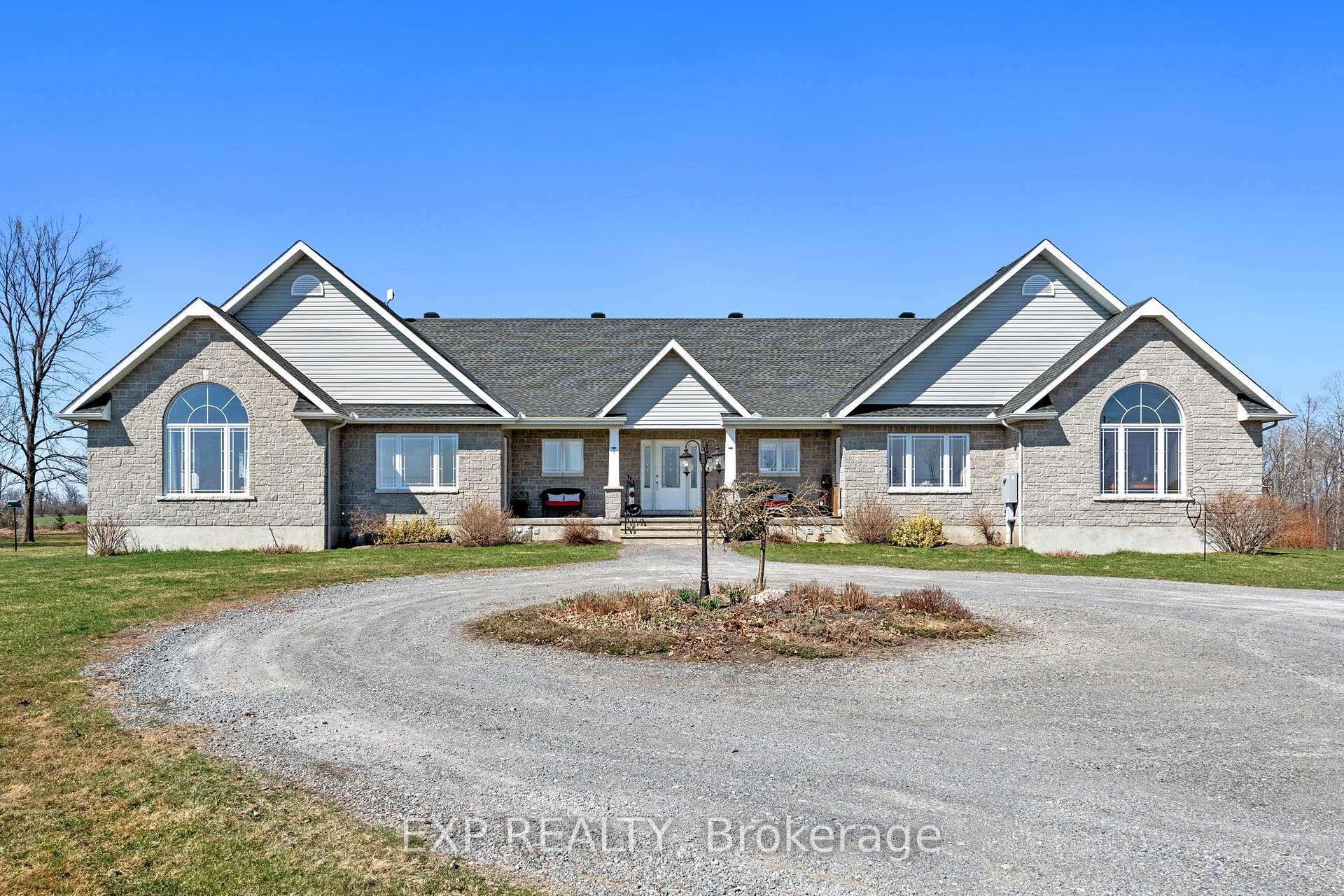 Photo 4 of 5940 Brophy Drive, Ottawa, South of Fallowfield Road — HOMEH