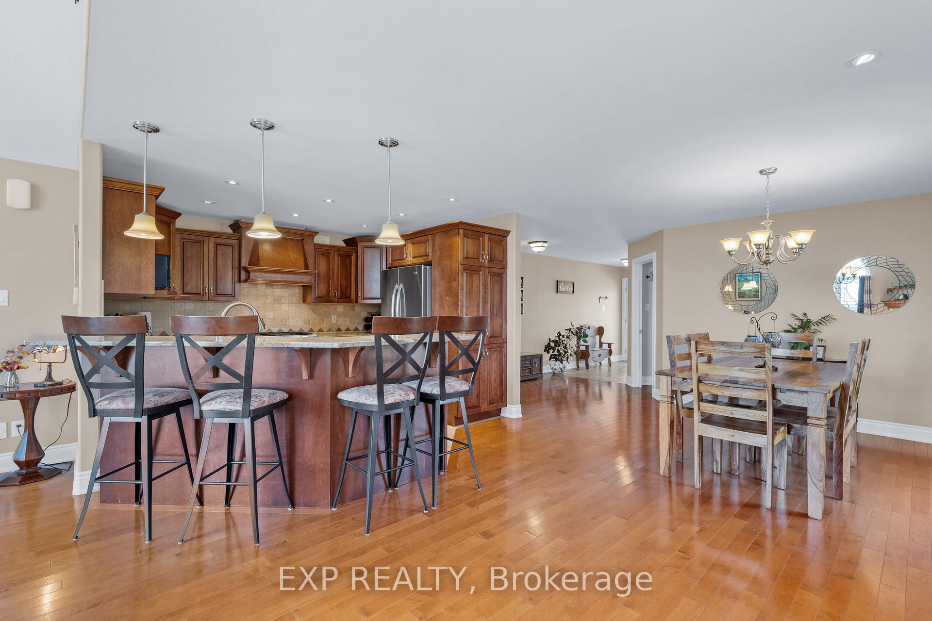 Photo 11 of 5940 Brophy Drive, Ottawa, South of Fallowfield Road — HOMEH