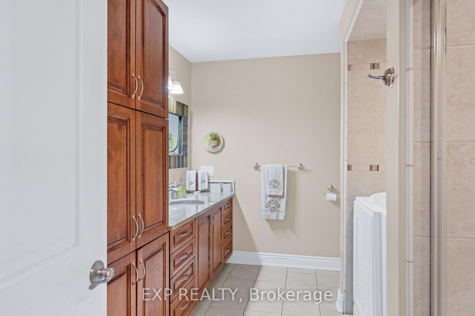Photo 24 of 5940 Brophy Drive, Ottawa, South of Fallowfield Road — HOMEH