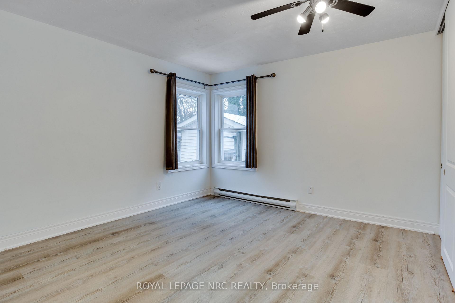 Photo 12 of 27 Doncaster Boulevard, St. Catharines, Fairview — HOMEH