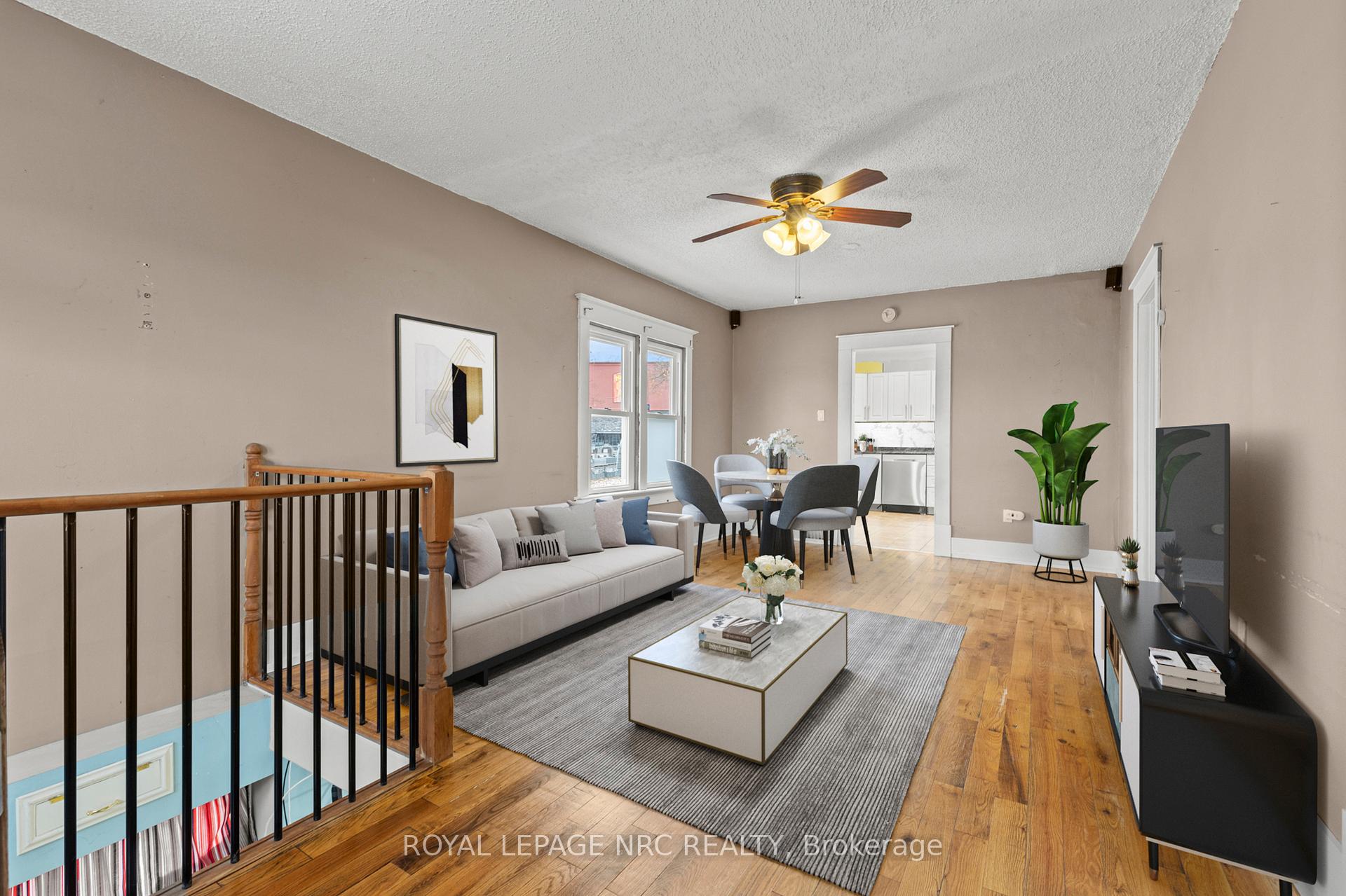 Photo 5 of 35 Carlton Street, St. Catharines, Haig — HOMEH