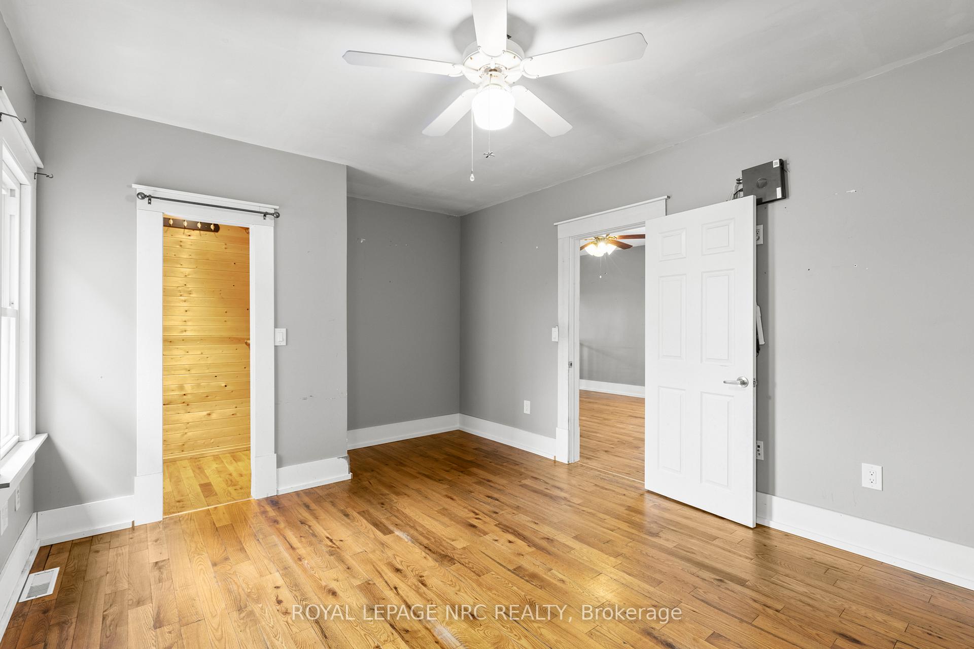 Photo 16 of 35 Carlton Street, St. Catharines, Haig — HOMEH
