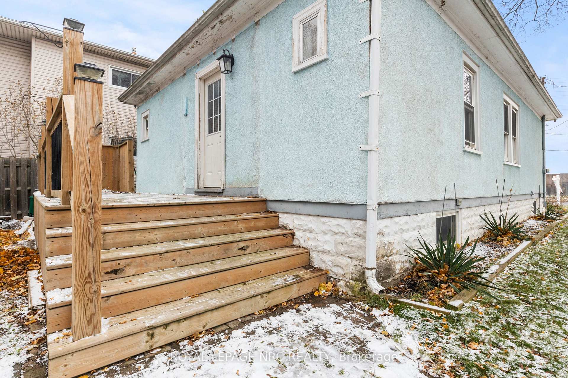 Photo 22 of 35 Carlton Street, St. Catharines, Haig — HOMEH