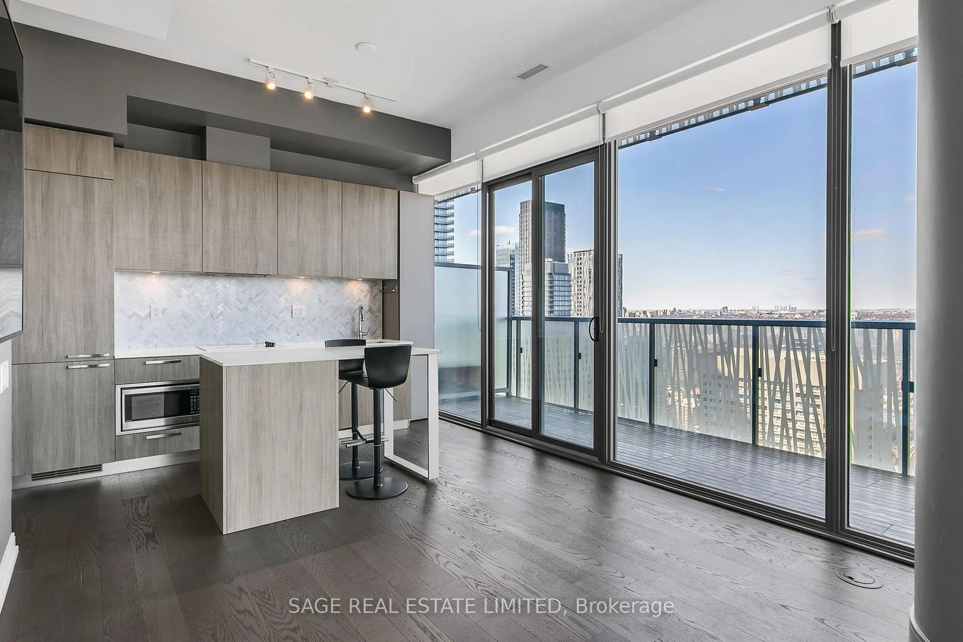 Photo 10 of Unit 4612, 50 Charles Street E, Toronto, Church-Yonge Corridor — HOMEH