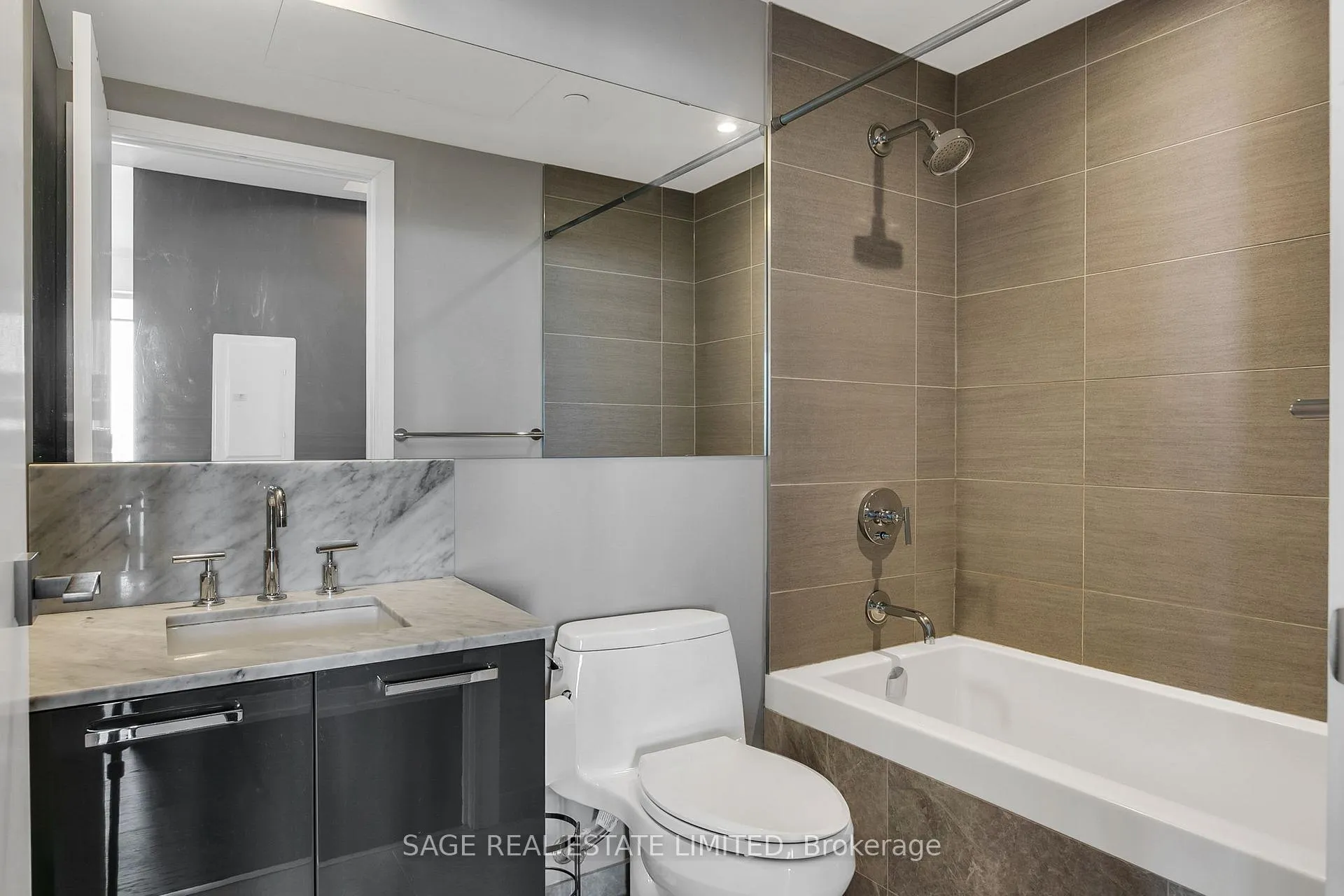Photo 19 of Unit 4612, 50 Charles Street E, Toronto, Church-Yonge Corridor — HOMEH
