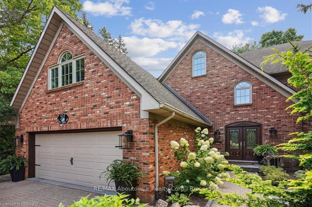 Front of 434 Golf Links Road