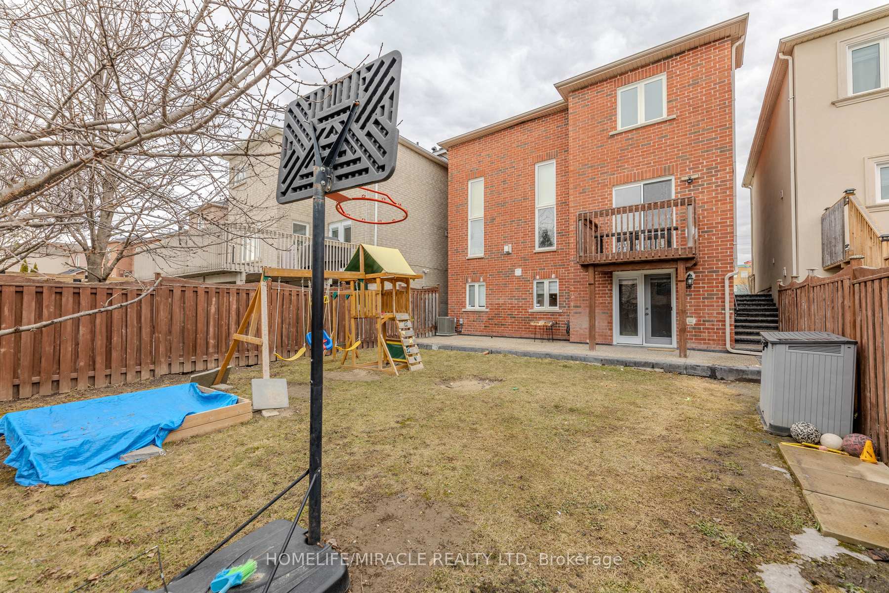 Photo 2 of Unit Bsmt, 16 Batt Crescent, Ajax, Northwest Ajax — HOMEH