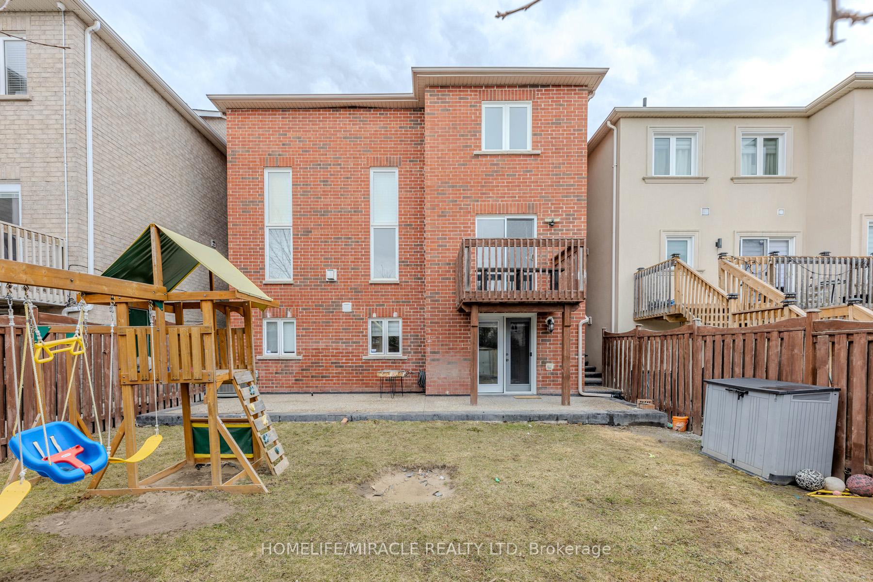 Photo 3 of Unit Bsmt, 16 Batt Crescent, Ajax, Northwest Ajax — HOMEH