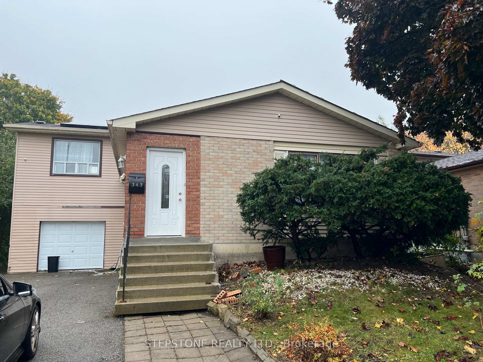 Photo 35 of 343 Vodden Street E, Brampton, Madoc — HOMEH