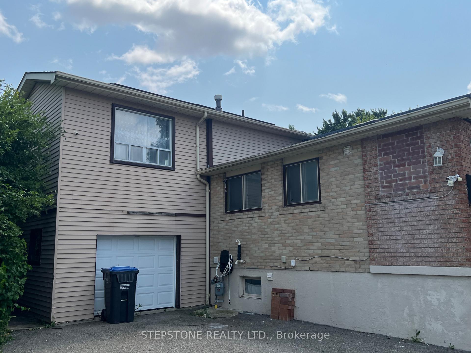 Photo 40 of 343 Vodden Street E, Brampton, Madoc — HOMEH