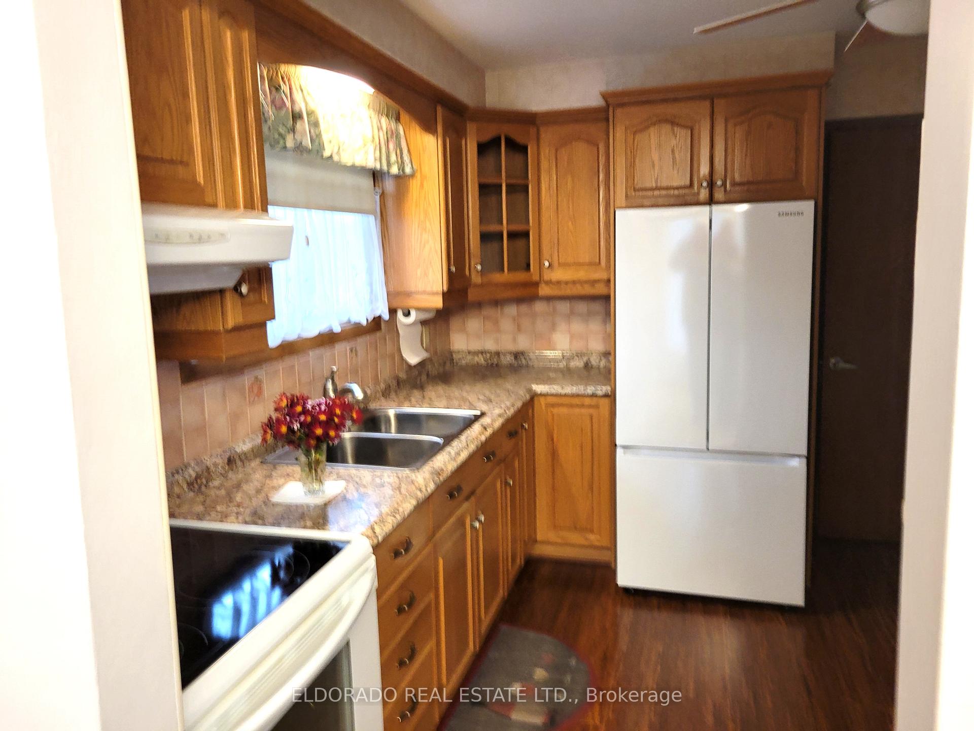 Photo 6 of 77 Sherman Drive, St. Catharines, Lakeport — HOMEH