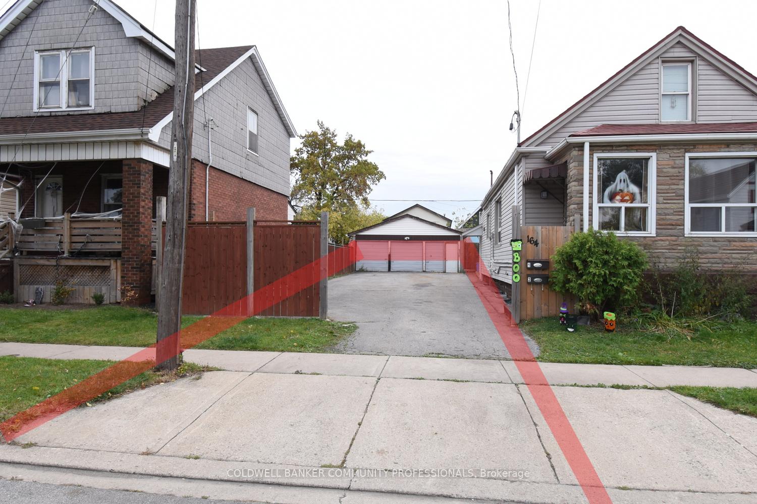 Photo 2 of 164 Newlands Avenue, Hamilton, Homeside — HOMEH