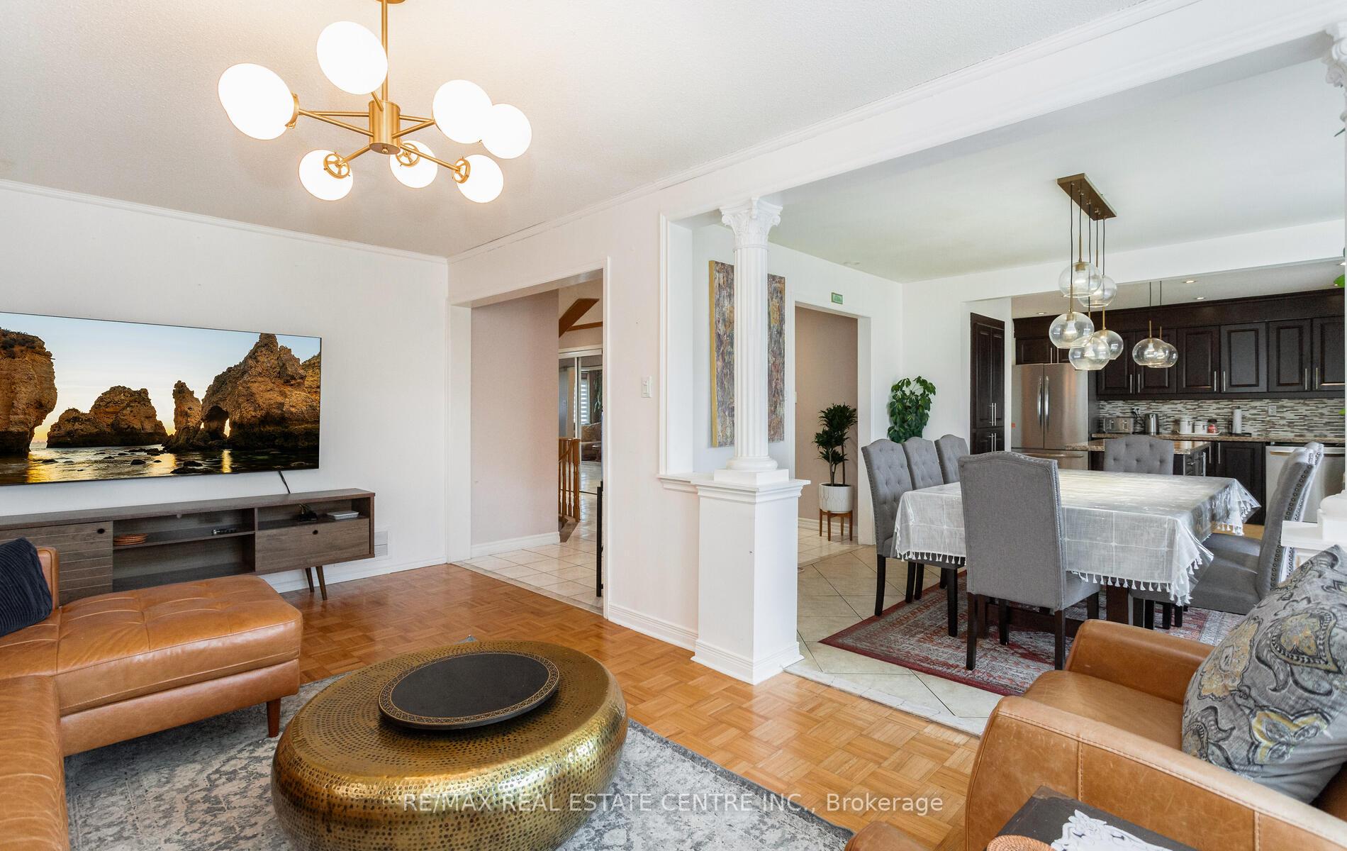 Photo 14 of 34 Corkett Drive S, Brampton, Northwood Park — HOMEH
