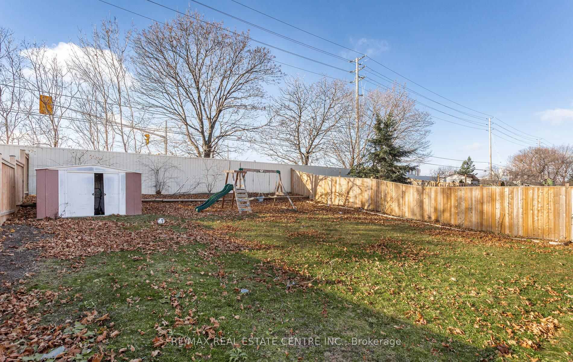 Photo 39 of 34 Corkett Drive S, Brampton, Northwood Park — HOMEH