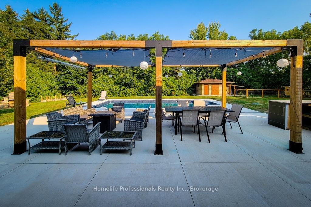 Photo 11 of 1577 Regional 56 Road, Hamilton, Rural Glanbrook — HOMEH